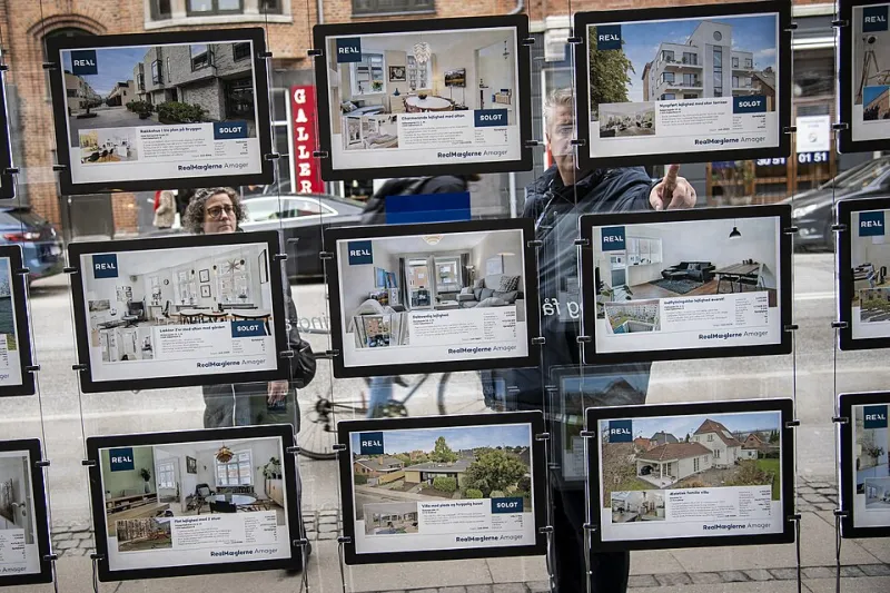 Hiring a Realtor? Interrogate Them Like a Candidate — 12 Questions That Expose Who Really Works for You